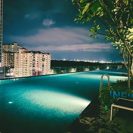 Big Family Stay Urban Large Pool & Sea View Netfix